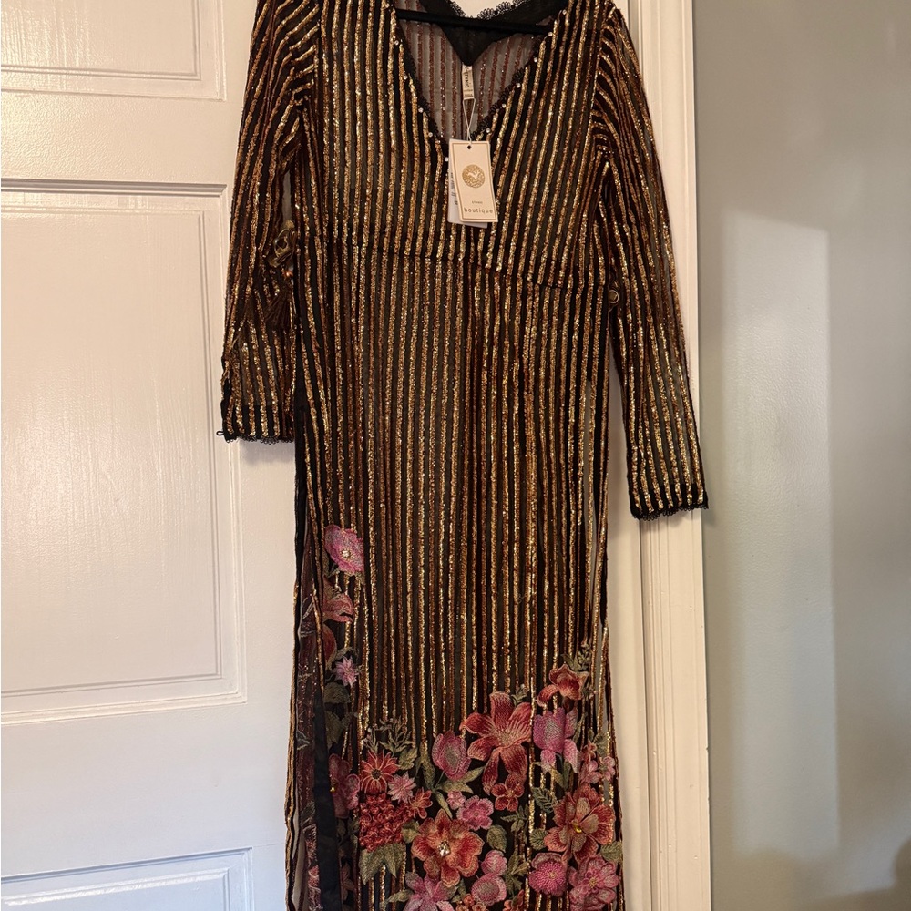 Ethnic Indian Wear Black and Gold Long Sleeve Dress - Picture 6 of 6